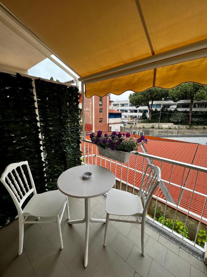 Light Blue Bed & Breakfast โตรเปอา ภายนอก รูปภาพ