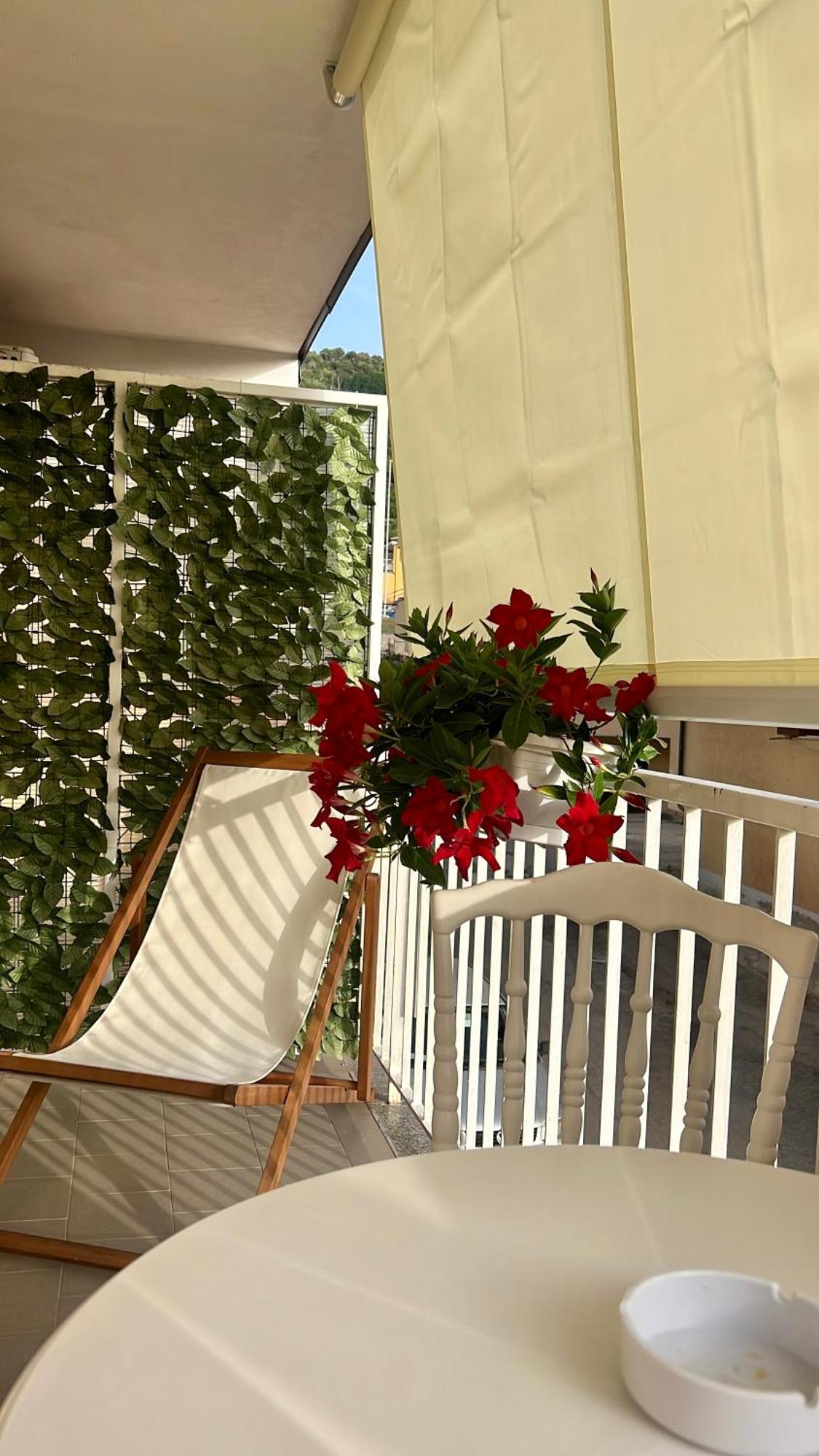 Light Blue Bed & Breakfast โตรเปอา ภายนอก รูปภาพ